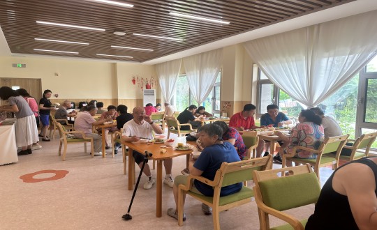 2024年8月10日，养老公司“亲亲邻里食堂”盛大开业_副本.jpg